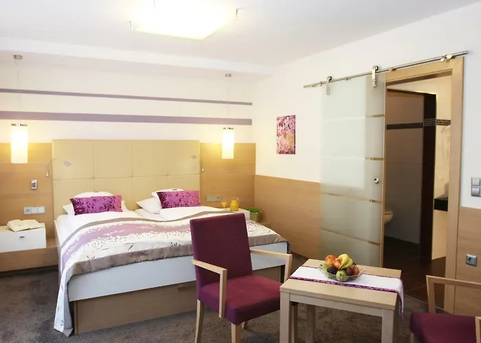 3-Sterne-Hotel: Hotel Lenauhof