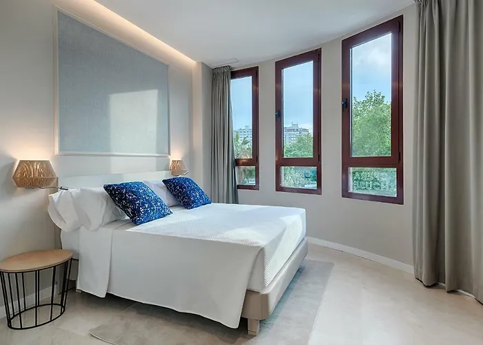 3 SterneHotel Opera House Valencia B&B