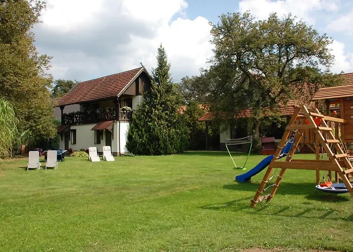 Hotel nahe College: Pension Lukask