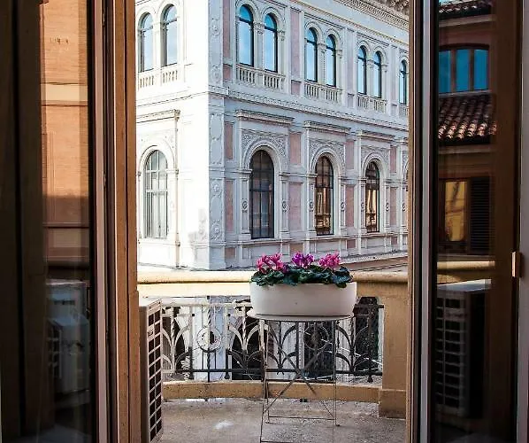 Hotel mit Aussicht: Liberty House