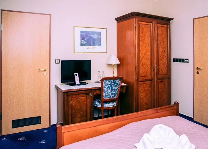 Hotel nahe College: Hotel Rezydencja